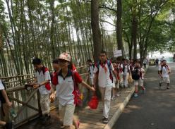 保护教育主题讲座----《我爱大熊猫》