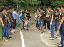 落实操作 紧抓安全 ——我会公众教育项目部进行消防学习及演练