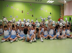 保护大熊猫，从小做起