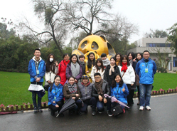 武侯祠讲解员的大熊猫初体验