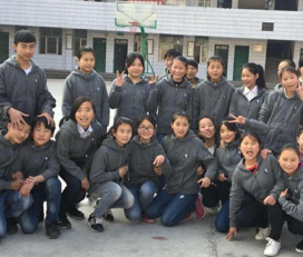 带去一份爱心，收获一片温暖