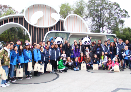 探秘大熊猫“大毛”故乡之旅——“熊猫讲堂”之加拿大York House School专场开讲啦！