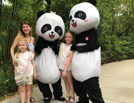 炎热假日中的“绿精灵”