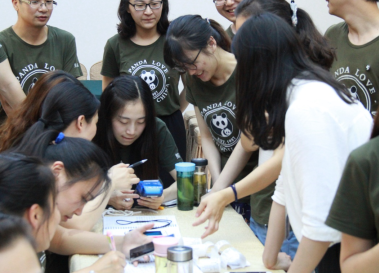 手机互联，智慧慈善——我会进行新POS机使用方式培训