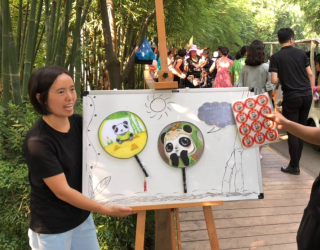 “熊猫画廊”DIY绘画扇子专场活动